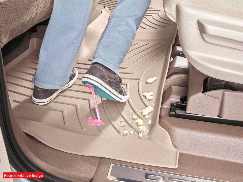 WeatherTech 17-19 Ford F-250/F-350/F-450/F-550 1st Row Front FloorLiner HP - Tan