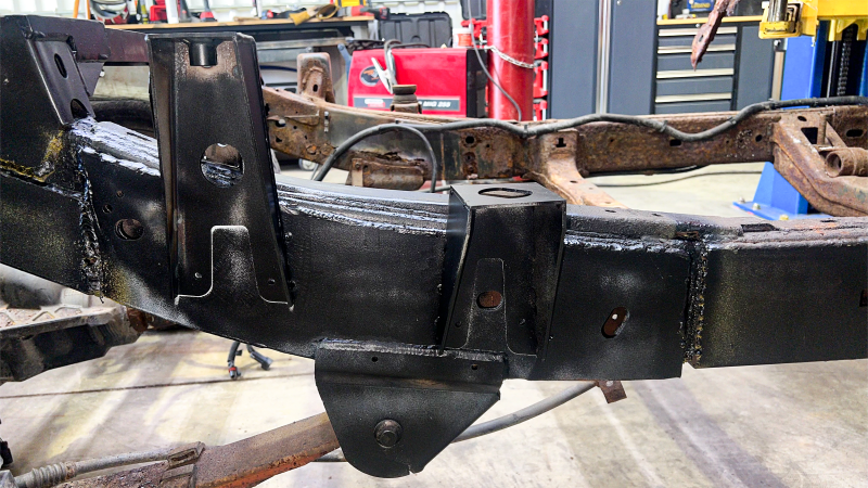 Rust Buster 2004-2012 Chevy Colorado & GMC Canyon Rear ward Leaf Spring Mount - Left