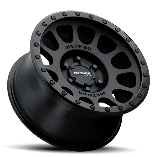 Method MR305 NV 17x8.5 0mm Offset 5x150 116.5mm CB Matte-Gloss Black Wheel