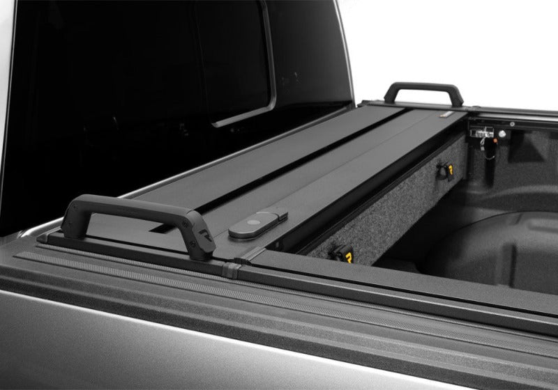Retrax 15-20 Ford F-150 SuperCrew/SuperCab/Reg Cab 6.5ft Bed RetraxPRO EZ-Off FRC-4000