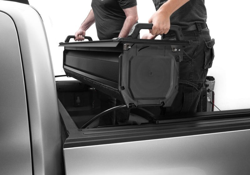 Retrax 19-26 Chev/GMC Silverado/Sierra 1500 5.8ft Bed (No Side Boxes) RetraxPRO EZ-Off FRC-4000